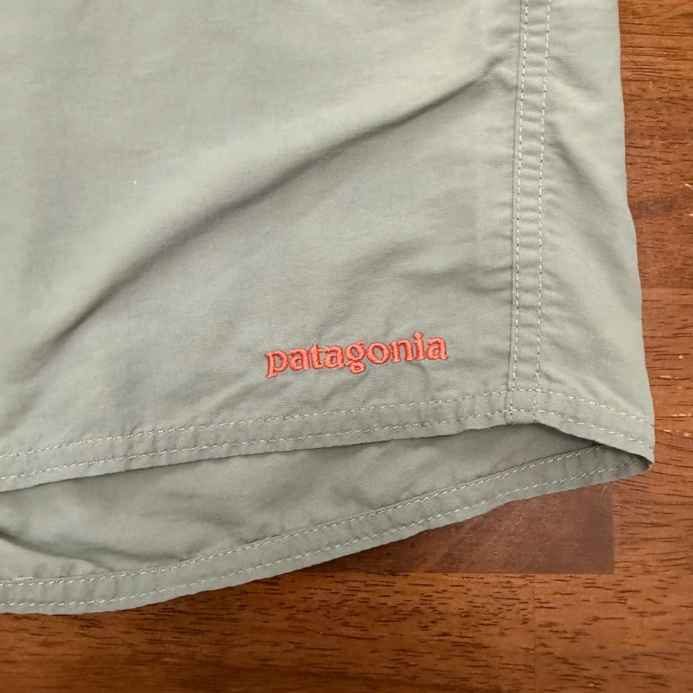 Patagonia Patch Pocket Wavefarer Board Shorts Mens 34 Gray Teal Swim Trunks - Picture 3 of 12